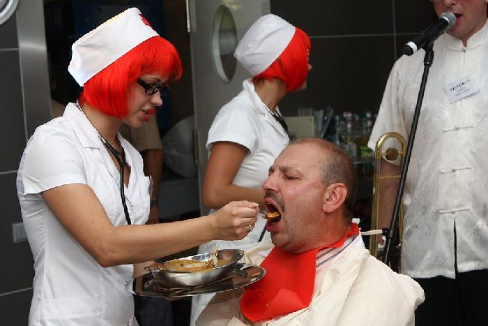 Ресторан в стиле больницы