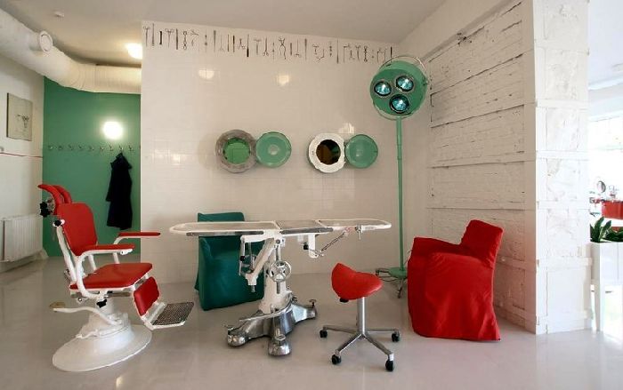 Ресторан в стиле больницы