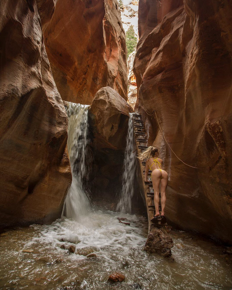 Подборка новых красивых снимков из Instagram Сары Андервуд