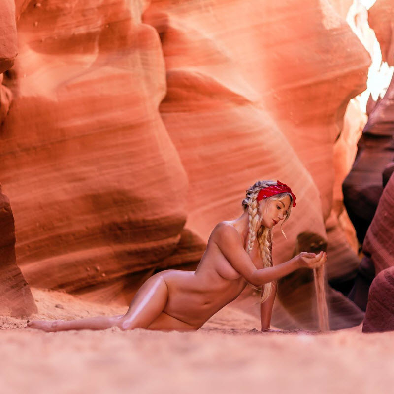 Подборка новых красивых снимков из Instagram Сары Андервуд