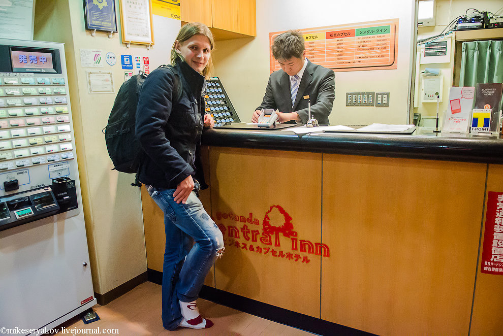 Как устроены японские капсульные отели Как устроены японские капсульные отели