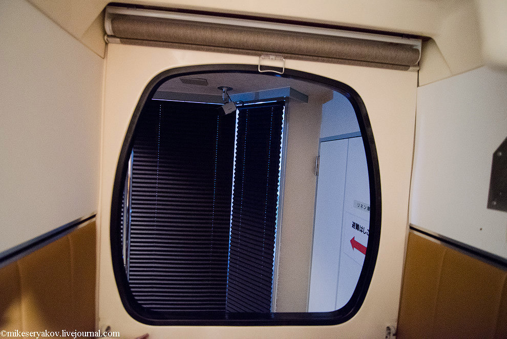 Как устроены японские капсульные отели Как устроены японские капсульные отели