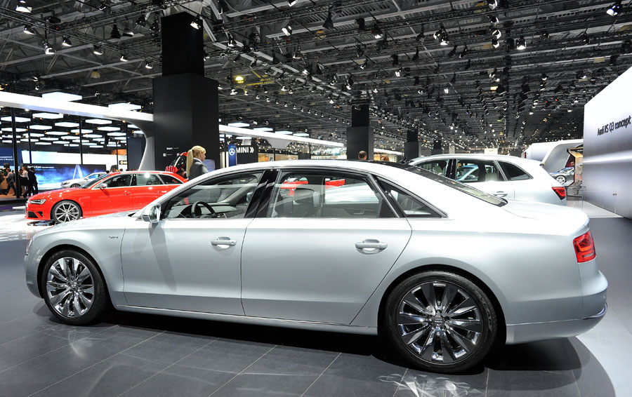 Московский международный автосалон 2012 (90 фото)