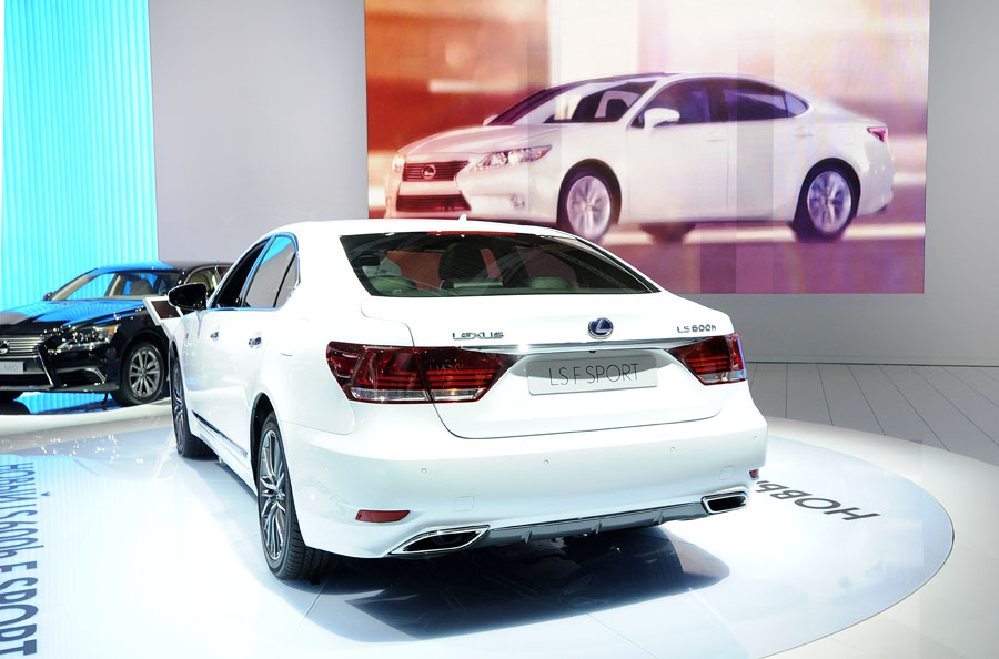 Московский международный автосалон 2012 (90 фото)