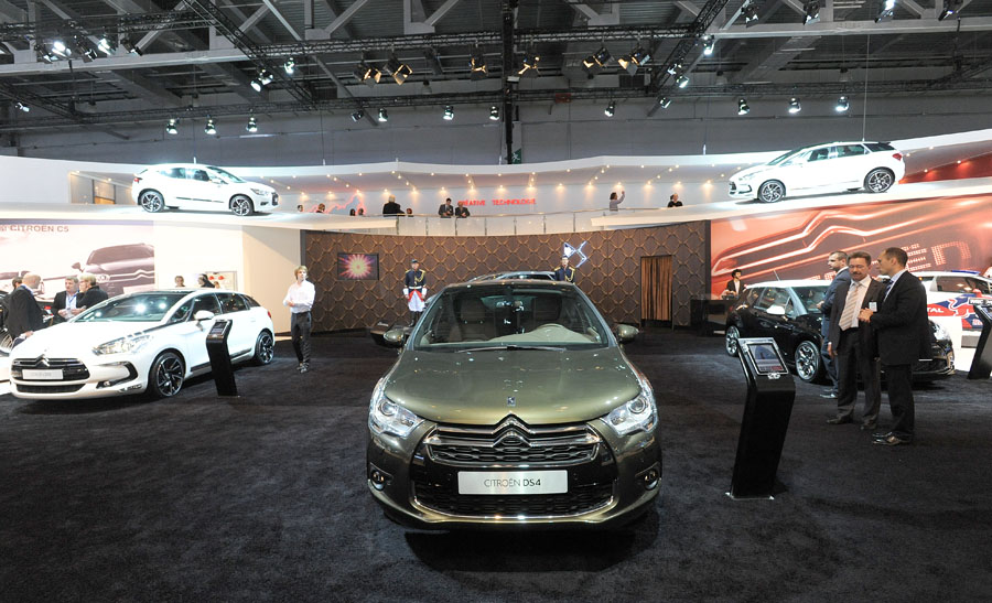 Московский международный автосалон 2012 (90 фото)