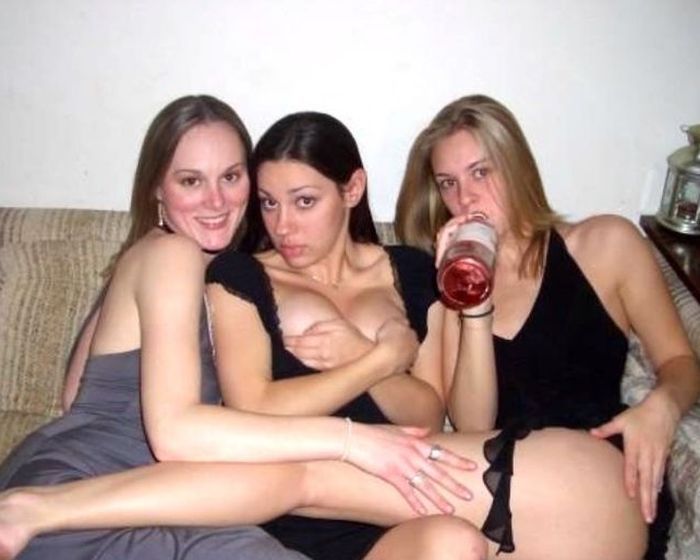 Прикрылись