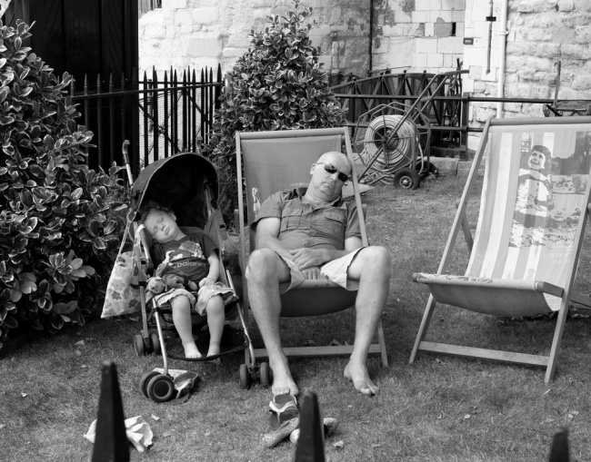 Сыновья на этих фотографиях — вылитые отцы (20 фото)