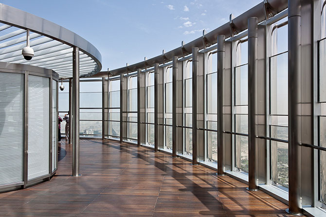 Рейтинг самых зрелищных смотровых площадок в мире (16 фото)