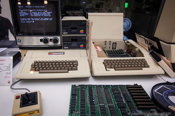 Музей техники Apple Музей техники Apple