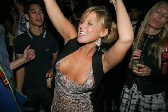 Грудь просится наркжу ...