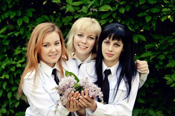 Симпатичные девушки из силовых структур России