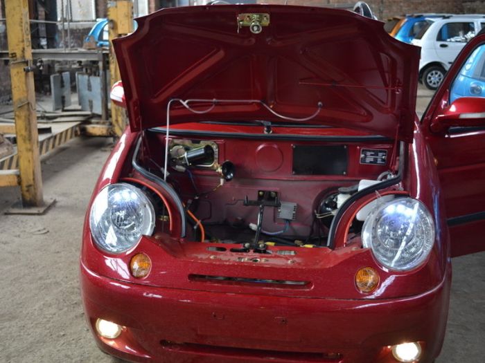 Российский электромобиль E-Car (19 фото)