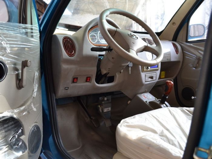 Российский электромобиль E-Car (19 фото)