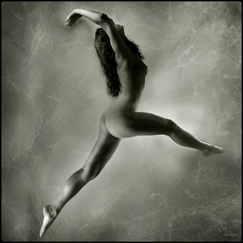 Обнаженные девушки на снимках Katarzyna Rzeszowska