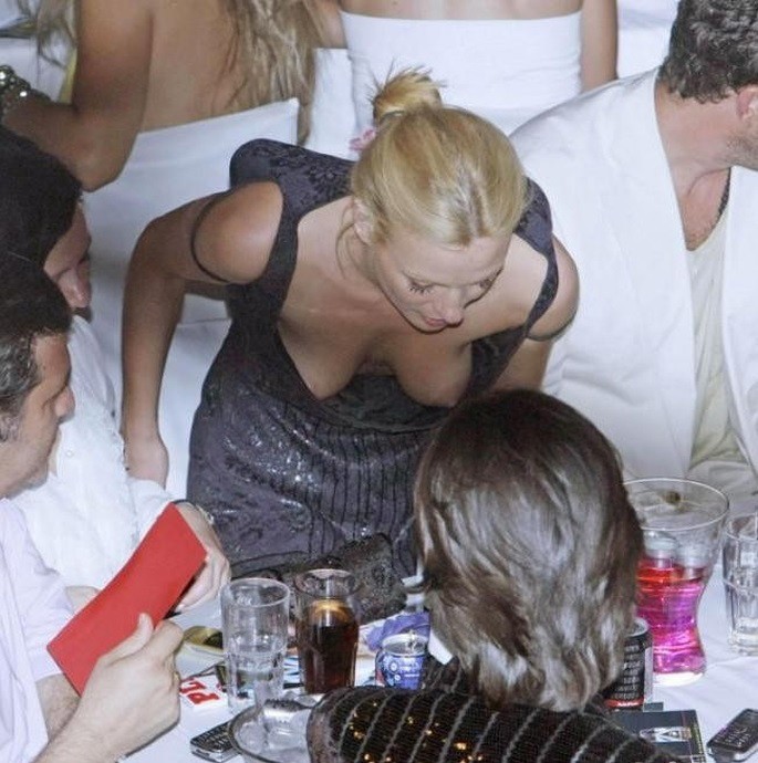 Засветы девушек