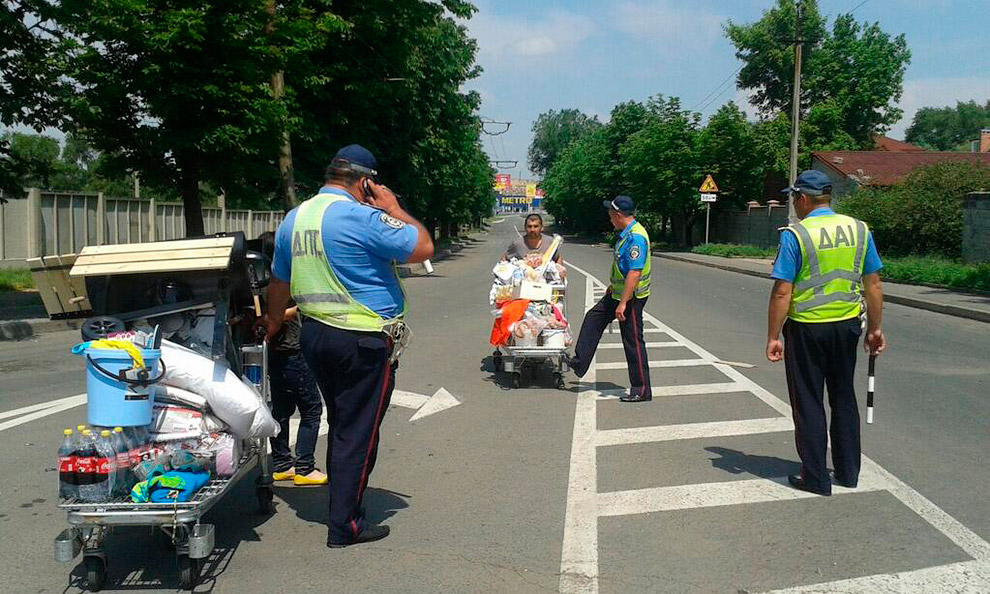 Мародеры из Донбасса Мародеры из Донбасса