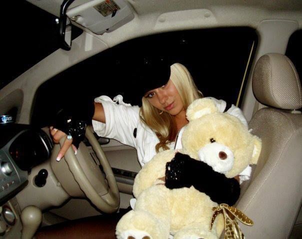 Украинские девушки - полицейские