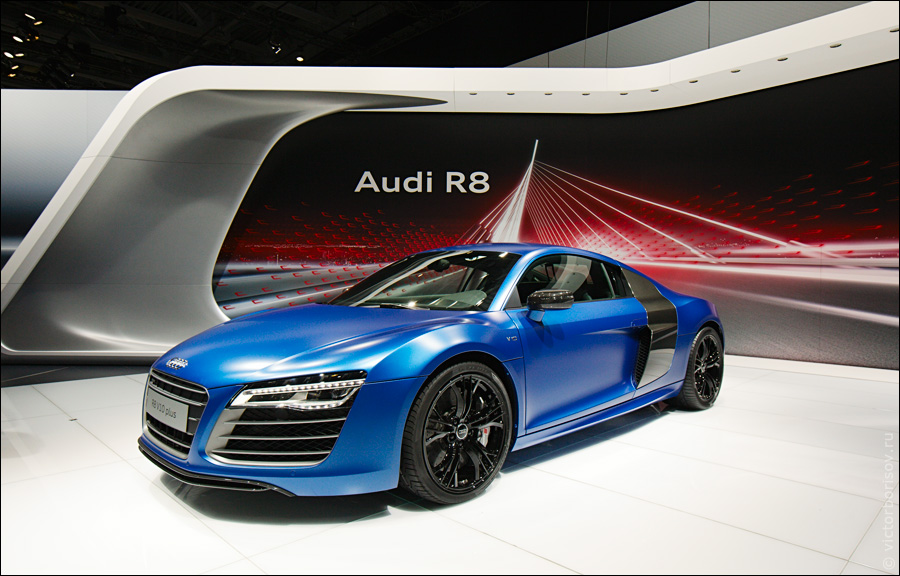 Московский международный автомобильный салон 2012 (37 фото)