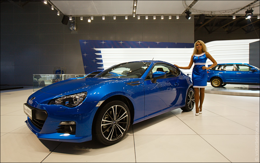 Московский международный автомобильный салон 2012 (37 фото)