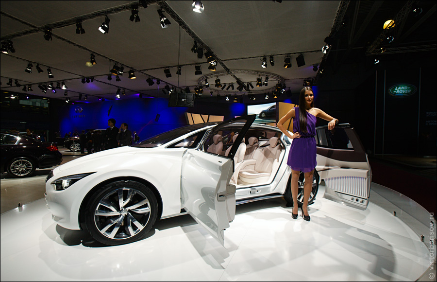 Московский международный автомобильный салон 2012 (37 фото)