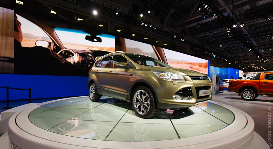 Московский международный автомобильный салон 2012 (37 фото)
