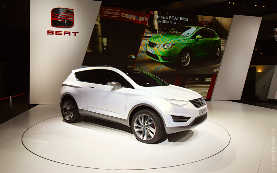 Московский международный автомобильный салон 2012 (37 фото)