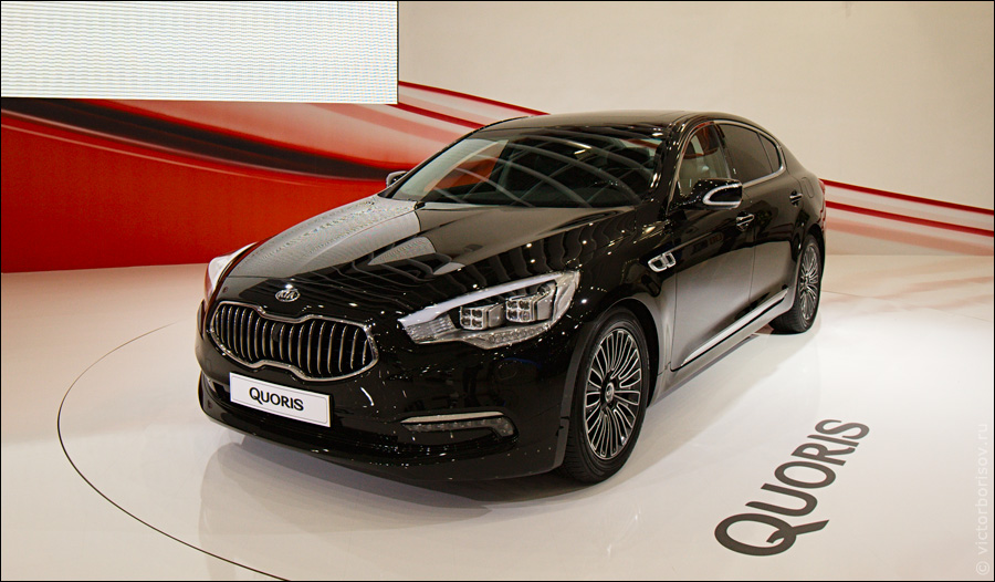 Московский международный автомобильный салон 2012 (37 фото)