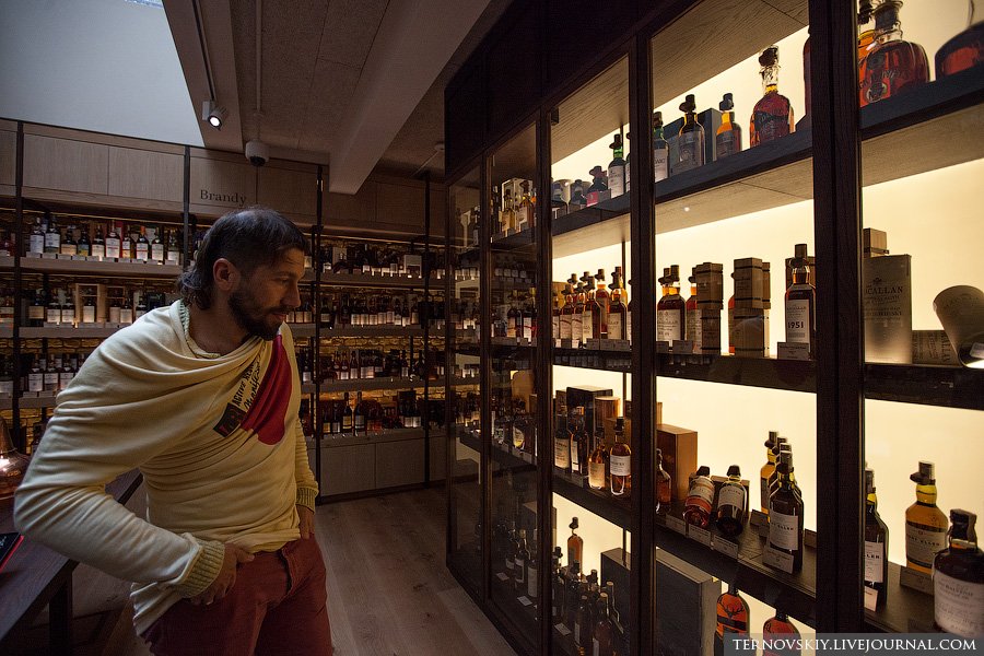 Элитный винный магазин в Лондоне