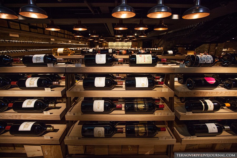 Элитный винный магазин в Лондоне