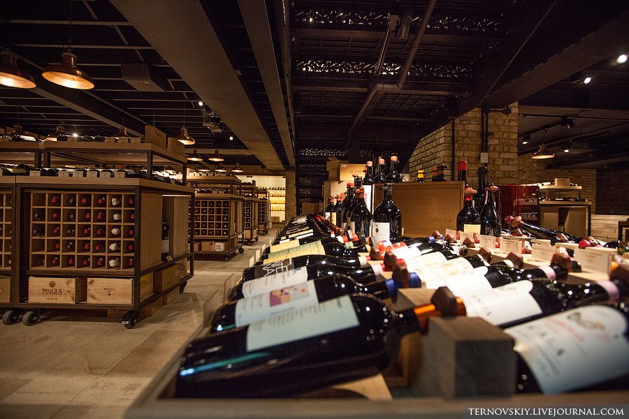 Элитный винный магазин в Лондоне