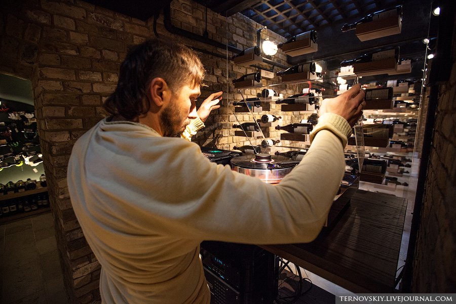 Элитный винный магазин в Лондоне