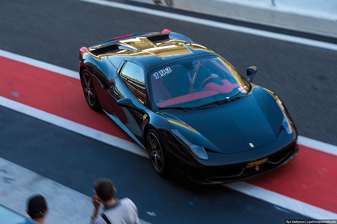 Как прошло соревнование Феррари Челлендж в Абу-Даби