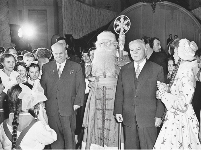 Как отмечала Новый год советская партийная элита